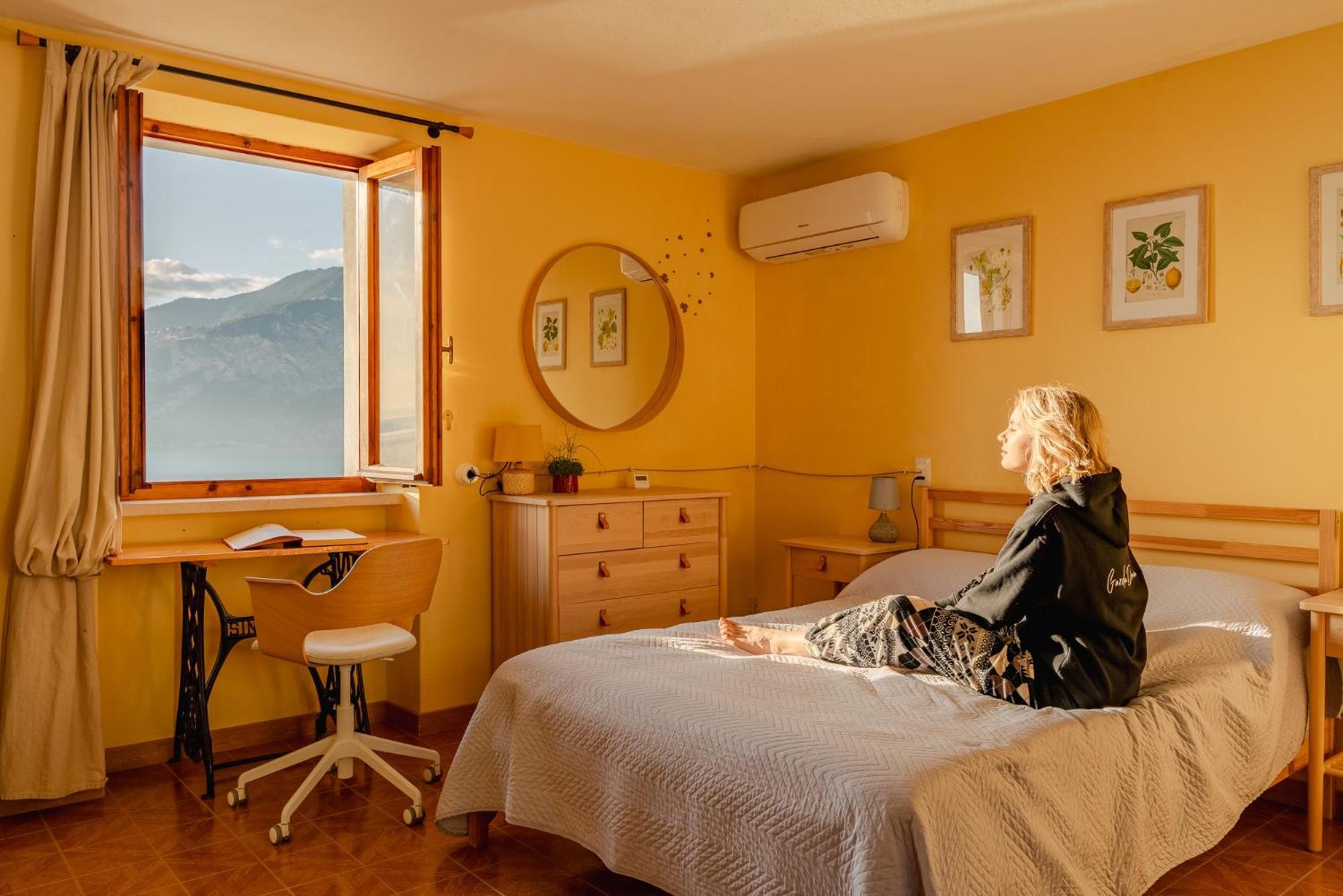 Quadruple Room with Lake View,1499890759:JPEG